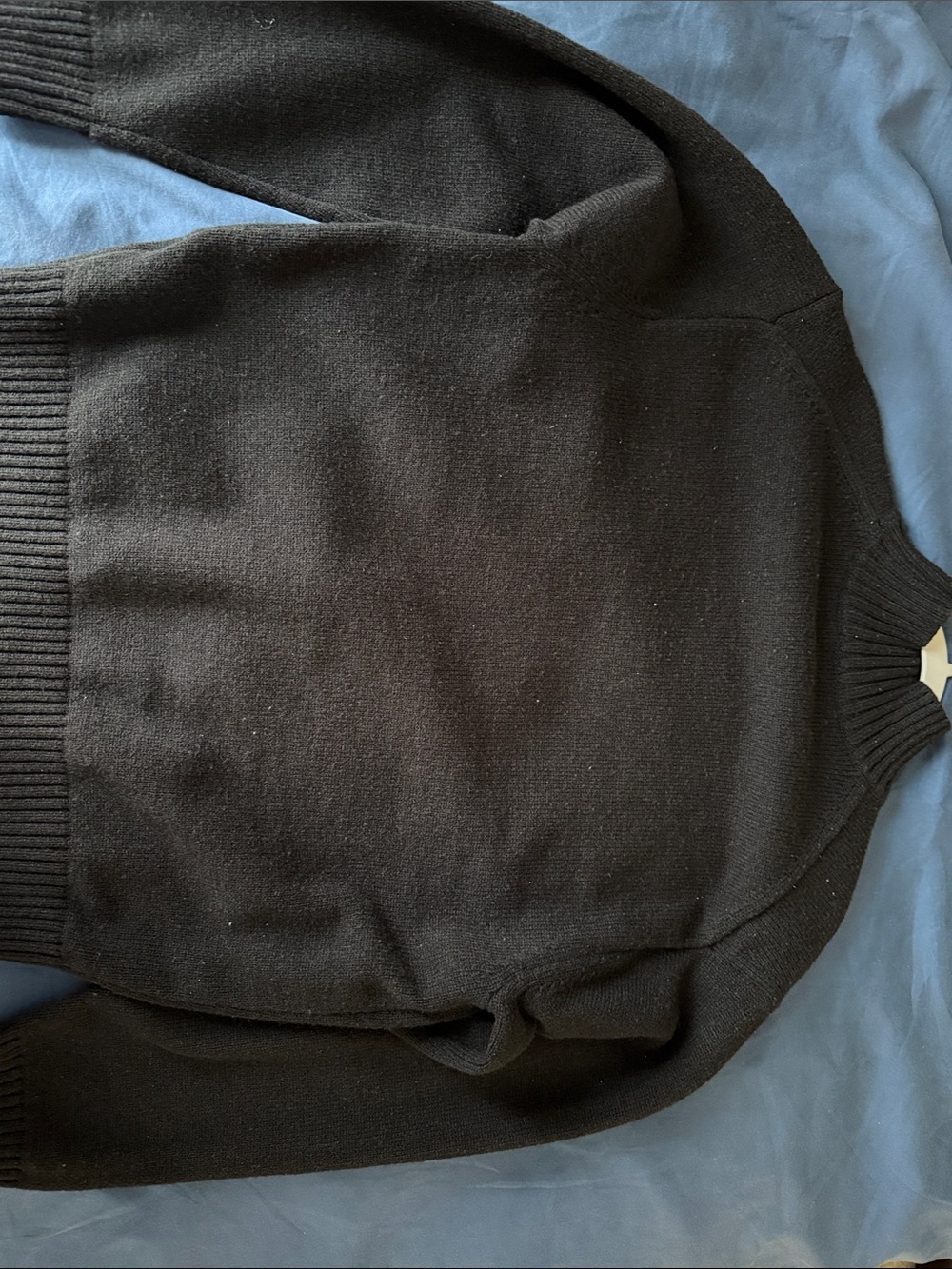 Uniqlo Men's Black Turtleneck Sweater